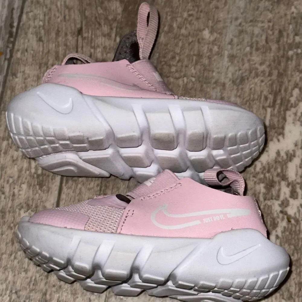 Pink Nike Flex Runner 2 Baby Shoes size 4C